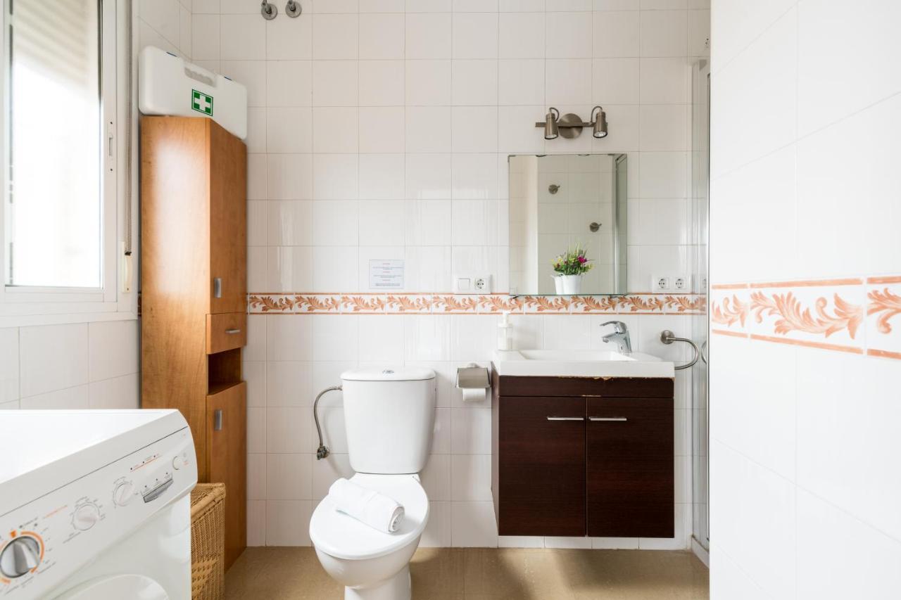 Holi-Rent Apartamento Resitur Sevilla Exterior foto