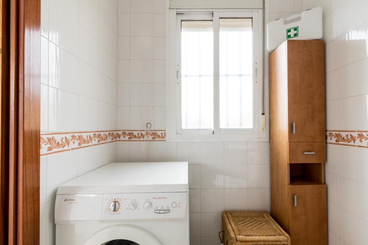 Holi-Rent Apartamento Resitur Sevilla Exterior foto